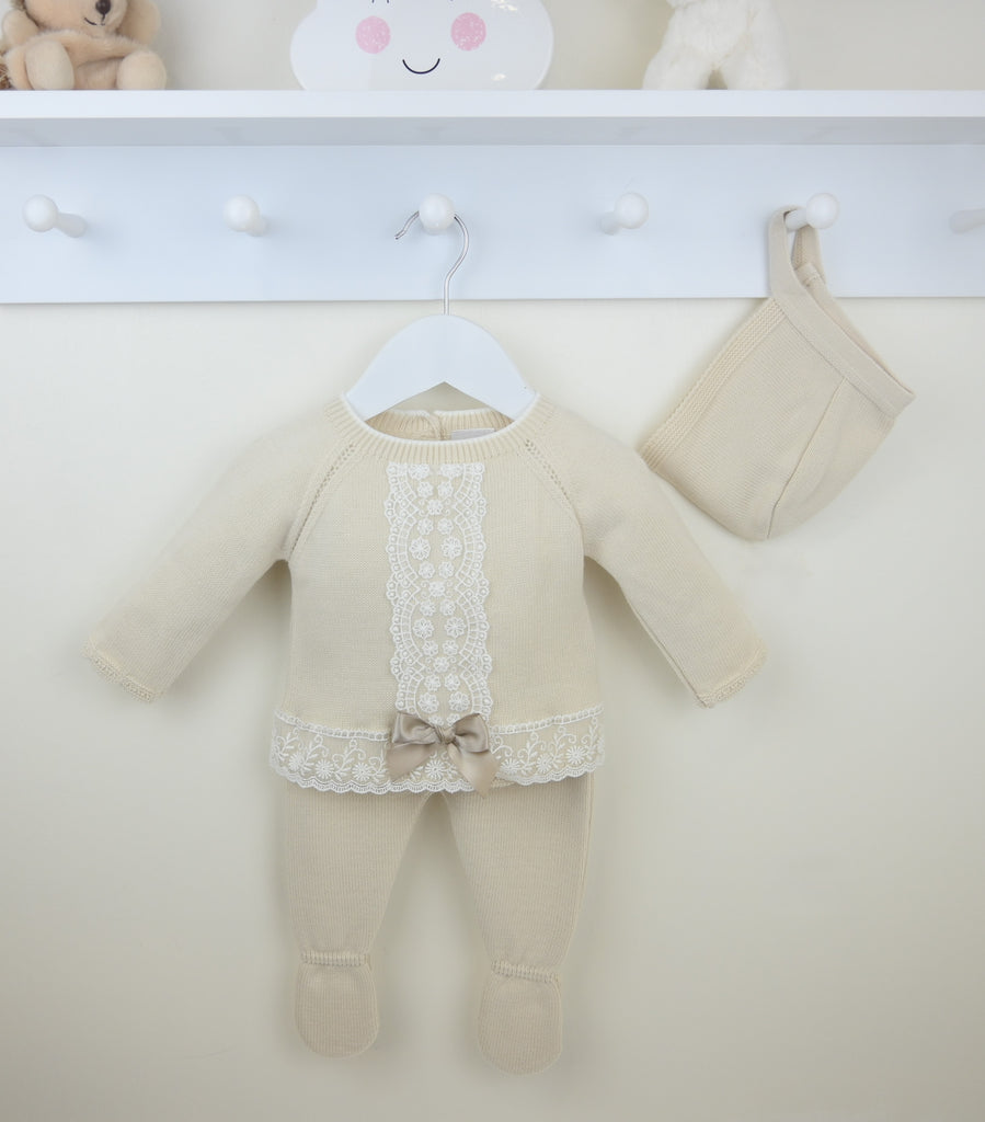 Natural Pex Florence Outfit