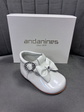 Andanines Pearl White Patent T-Bar 231270