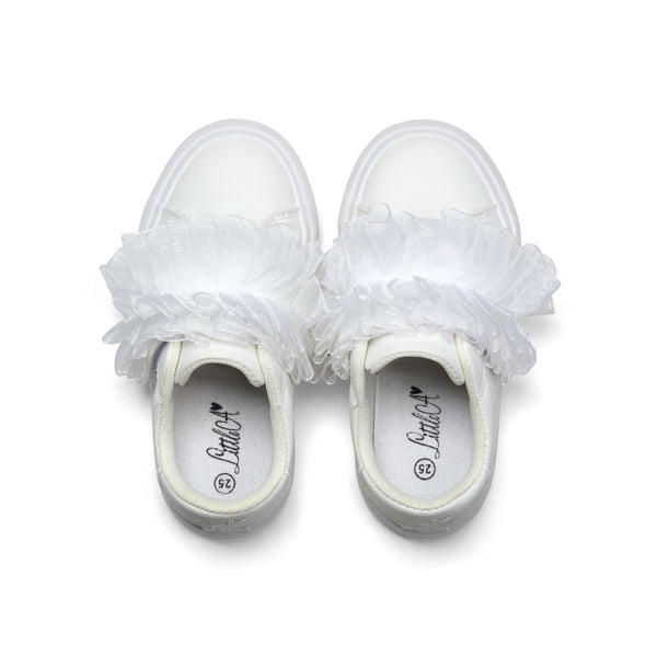 White Little A Tully Trainer