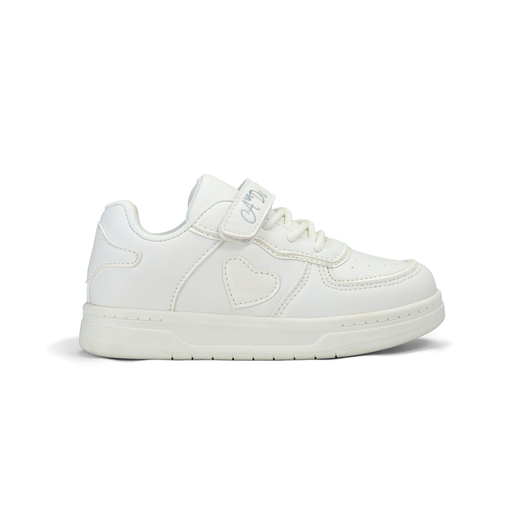 White A*Dee DNK Trainer