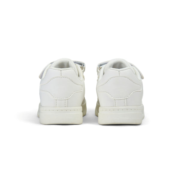 White A*Dee DNK Trainer