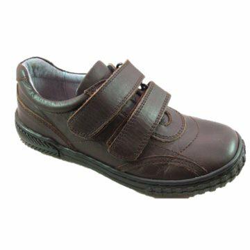 Veejay Brown School Shoe